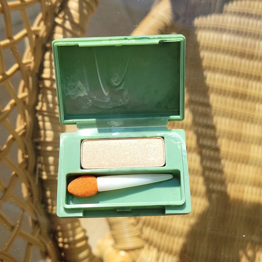 Clinque travel size eye shadows, blush and liquid lipstick